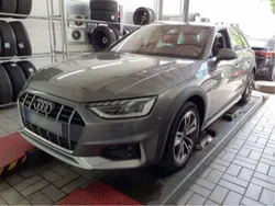 Terragrau (metallic) Gebraucht 2022 Audi A4 Allroad Kombi | 34.960 € (Teuer)