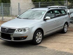 Orange Gebraucht 2006 VW Passat Kombi | 1.300 € (Guter Preis)
