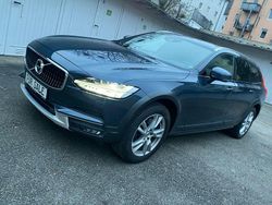 Blau Gebraucht 2020 Volvo V90 CC Pro Kombi | 32.888 € (Guter Preis)