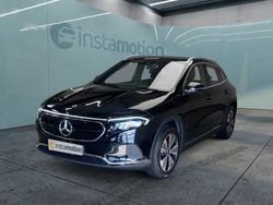 Schwarz Gebraucht 2022 Mercedes EQA250 Business SUV | 30.350 € (Fairer Preis)