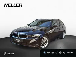 Schwarz ii (schwarz) Gebraucht 2023 BMW 318 Shadowline Kombi | 29.900 € (Fairer Preis)