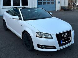 Weiß Gebraucht 2011 Audi A3 Cabriolet S-Line Cabrio | 6.500 € (Fairer Preis)