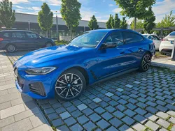 Blau Gebraucht 2023 BMW i4 Shadowline Limousine | 42.249 € (Guter Preis)