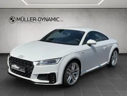 Gletscherweiß metallic (metallic) Gebraucht 2020 Audi TT Design Coupé | 31.912 € (Fairer Preis)