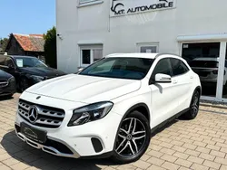 Weiß Gebraucht 2018 Mercedes GLA180 Urban SUV | 19.490 € (Guter Preis)