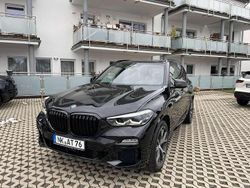 Saphirschwarz metallic Gebraucht 2019 BMW X5 M Sport SUV | 37.499 € (Teuer)