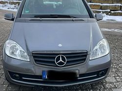 Silber Gebraucht 2008 Mercedes A150 Kleinwagen | 2.500 € (Fairer Preis)