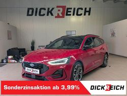 Rot Gebraucht 2025 Ford Focus ST-Line X Limousine | 25.450 € (Guter Preis)