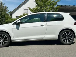 Weiß Gebraucht 2018 VW Golf VII Sound Limousine | 13.000 € (Fairer Preis)