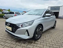 Sleek silver / met Gebraucht 2021 Hyundai i20 Edition 30 Kleinwagen | 13.990 € (Fairer Preis)