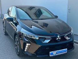 Schwarz Gebraucht 2024 Mitsubishi Colt Edition Limousine | 18.979 € (Guter Preis)