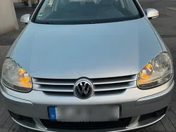 Silber Gebraucht 2007 VW Golf V Kleinwagen | 1.900 € (Guter Preis)