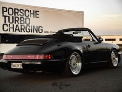 Schwarz Gebraucht 1990 Porsche 964 Cabrio | 81.000 €