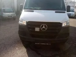 Arktikweiss Gebraucht 2020 Mercedes Sprinter Van | 17.255 €
