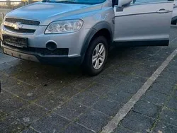 Grau Gebraucht 2009 Chevrolet Captiva SUV | 3.500 € (Fairer Preis)