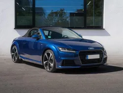 Blau Gebraucht 2016 Audi TT Roadster Ambiente Cabrio | 19.500 € (Etwas zu teuer)