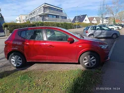 Rot Gebraucht 2023 Dacia Sandero Expression Kleinwagen | 13.500 € (Superpreis)