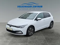 Weiß Gebraucht 2024 VW Golf VIII Move Kleinwagen | 23.980 € (Guter Preis)