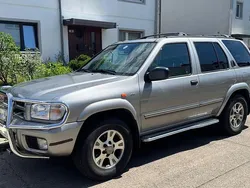 Silber Gebraucht 2002 Nissan Pathfinder SUV | 14.500 €