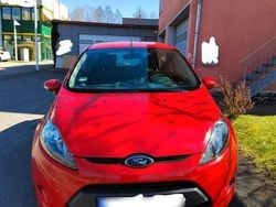 Rot Gebraucht 2010 Ford Fiesta Trend Kleinwagen | 2.990 € (Fairer Preis)