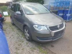 Grau Gebraucht 2008 VW Touran Van / Kleinbus | 2.500 € (Superpreis)