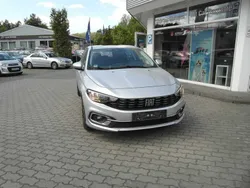 Silber (metallic) Gebraucht 2023 Fiat Tipo Limousine | 16.490 € (Superpreis)