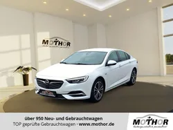 Weiß Gebraucht 2017 Opel Insignia Sport Limousine | 17.713 € (Guter Preis)