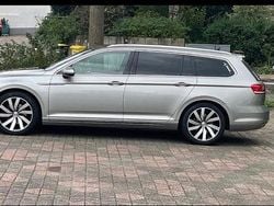 Silber Gebraucht 2015 VW Passat Comfortline Kombi | 8.600 € (Guter Preis)