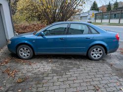 Blau Gebraucht 2001 Audi A4 Limousine | 1.000 € (Superpreis)