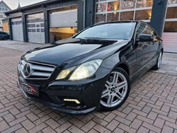 Schwarz Gebraucht 2011 Mercedes E350 AMG Coupé | 11.690 € (Superpreis)