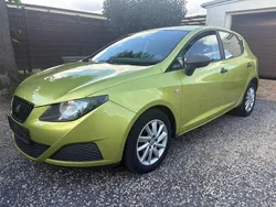 Grün Gebraucht 2009 Seat Ibiza Reference Limousine | 2.390 € (Fairer Preis)