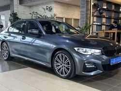 Grau Gebraucht 2021 BMW 330e M Sport Limousine | 29.950 € (Guter Preis)