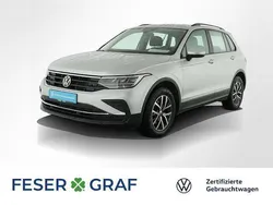 Reflexsilber Gebraucht 2023 VW Tiguan Life SUV | 30.605 € (Guter Preis)