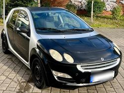 Schwarz Gebraucht 2005 Smart ForFour Kleinwagen | 1.350 €