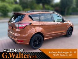 Braun Gebraucht 2018 Ford Kuga ST-Line SUV | 15.400 € (Fairer Preis)