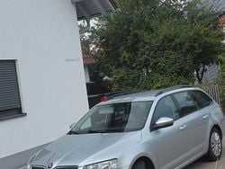 Silber Gebraucht 2016 Skoda Octavia Style Kombi | 9.300 € (Fairer Preis)