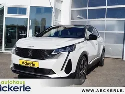 Lack weiss perlglänzend/ lacki Gebraucht 2021 Peugeot 3008 GT SUV | 28.950 € (Teuer)
