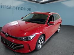 Rot Gebraucht 2024 VW Passat Kombi | 37.949 € (Guter Preis)