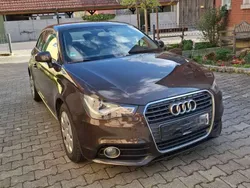 Braun Gebraucht 2012 Audi A1 Ambition Kleinwagen | 8.900 € (Guter Preis)