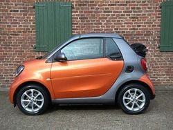 Grau Gebraucht 2016 Smart ForTwo Cabrio Passion Cabrio | 14.900 € (Fairer Preis)