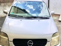 Silber Gebraucht 2002 Opel Agila Kleinwagen | 1.980 € (Etwas zu teuer)