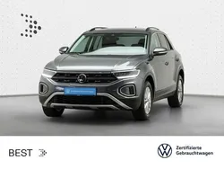 Indiumgrau metallic Gebraucht 2024 VW T-Roc Life SUV | 22.199 € (Guter Preis)
