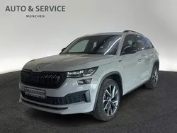 Grau Gebraucht 2023 Skoda Kodiaq SportLine SUV | 42.960 € (Etwas zu teuer)