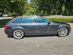 Grau Gebraucht 2009 Audi A4 S-Line Kombi | 10.750 € (Teuer)