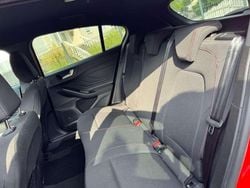 Rot Gebraucht 2019 Ford Focus ST-Line Limousine | 15.500 € (Guter Preis)