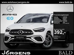Weiss polarweiss Gebraucht 2024 Mercedes GLA200 AMG SUV | 41.560 € (Fairer Preis)