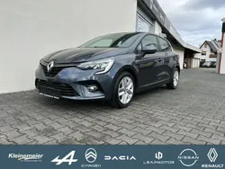 Grau Gebraucht 2022 Renault Clio V Business Limousine | 13.489 € (Fairer Preis)