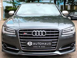 Grau Gebraucht 2016 Audi S8 Limousine | 32.900 €