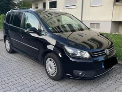 Schwarz Gebraucht 2011 VW Touran Highline Van / Kleinbus | 7.000 € (Superpreis)