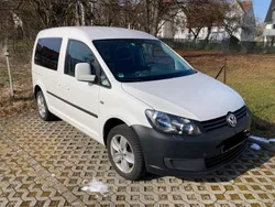 Weiß Gebraucht 2014 VW Caddy Trendline Van / Kleinbus | 9.500 € (Fairer Preis)